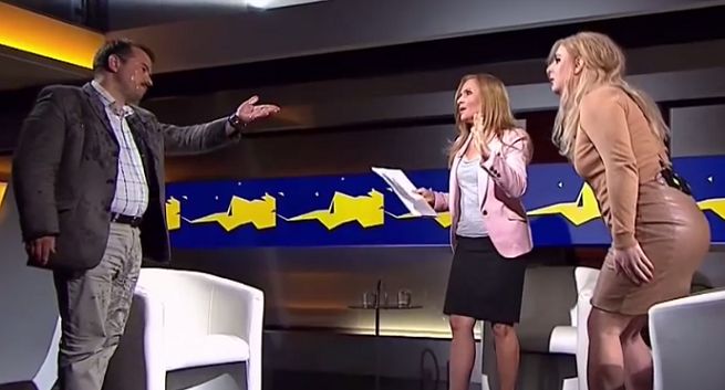 Awantura w Polsat News: Zawisza oblany wodą przez Rafalalę obrażał i wyszedł ze studia (wideo)