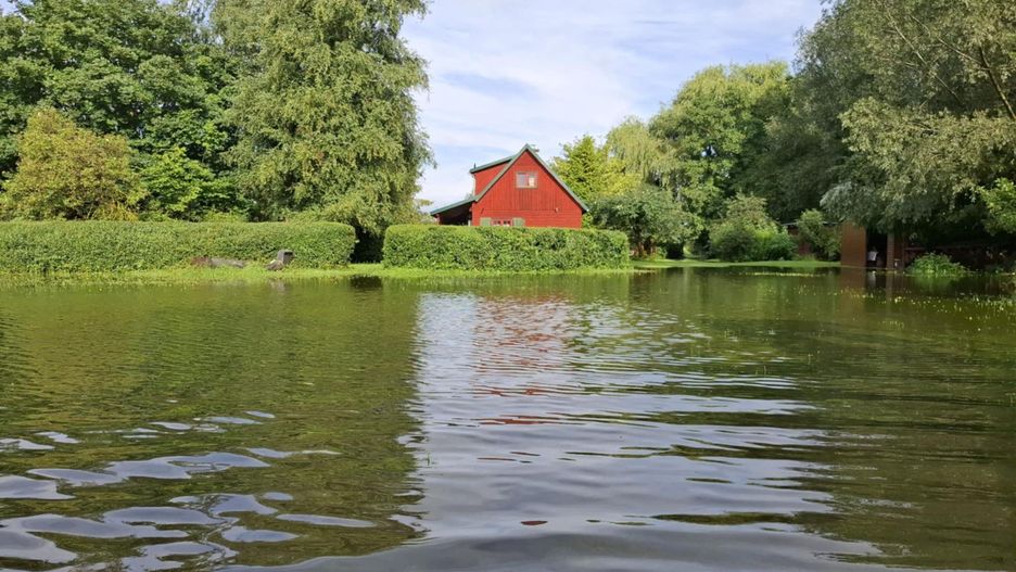Podtopienia na Pomorzu. Stacje pomp na Żuławach pracują pełną mocą