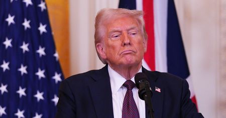 Tylko jeden na trzech Amerykanów to popiera. Sroga ocena Trumpa