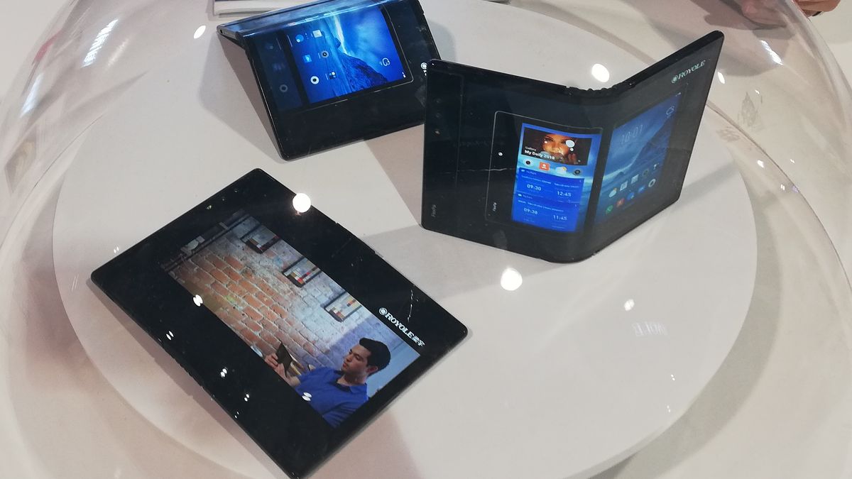 Royole FlexPai (Jakub Wątor)