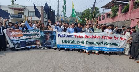 Indie zaatakowały Pakistan. Polscy wspinacze: "Zrobiło się groźnie"