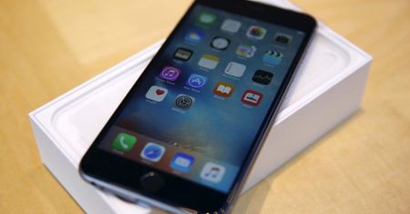 iPhone 8 może mieć ekran o rozdzielczości 1440 x 2560 pikseli