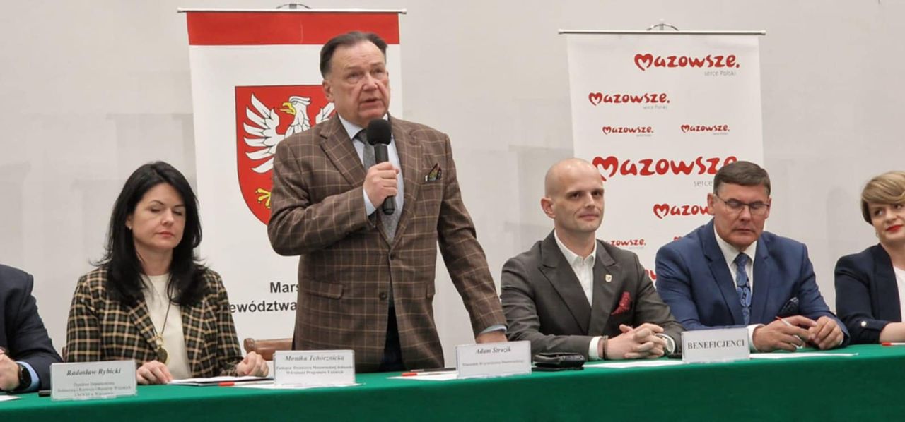 Mazowsze podpisuje pierwsze umowy! W regionie płockim to ponad 80 inwestycji