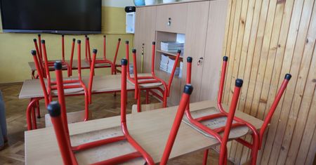 Nie przychodziła do pracy od 17 lat. Brała pełną pensję. Tysiące euro