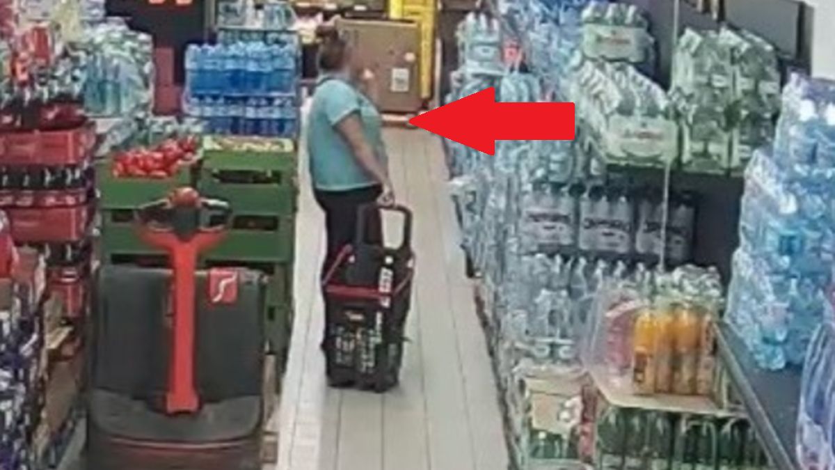 Kobieta oszukiwała w Biedronce.