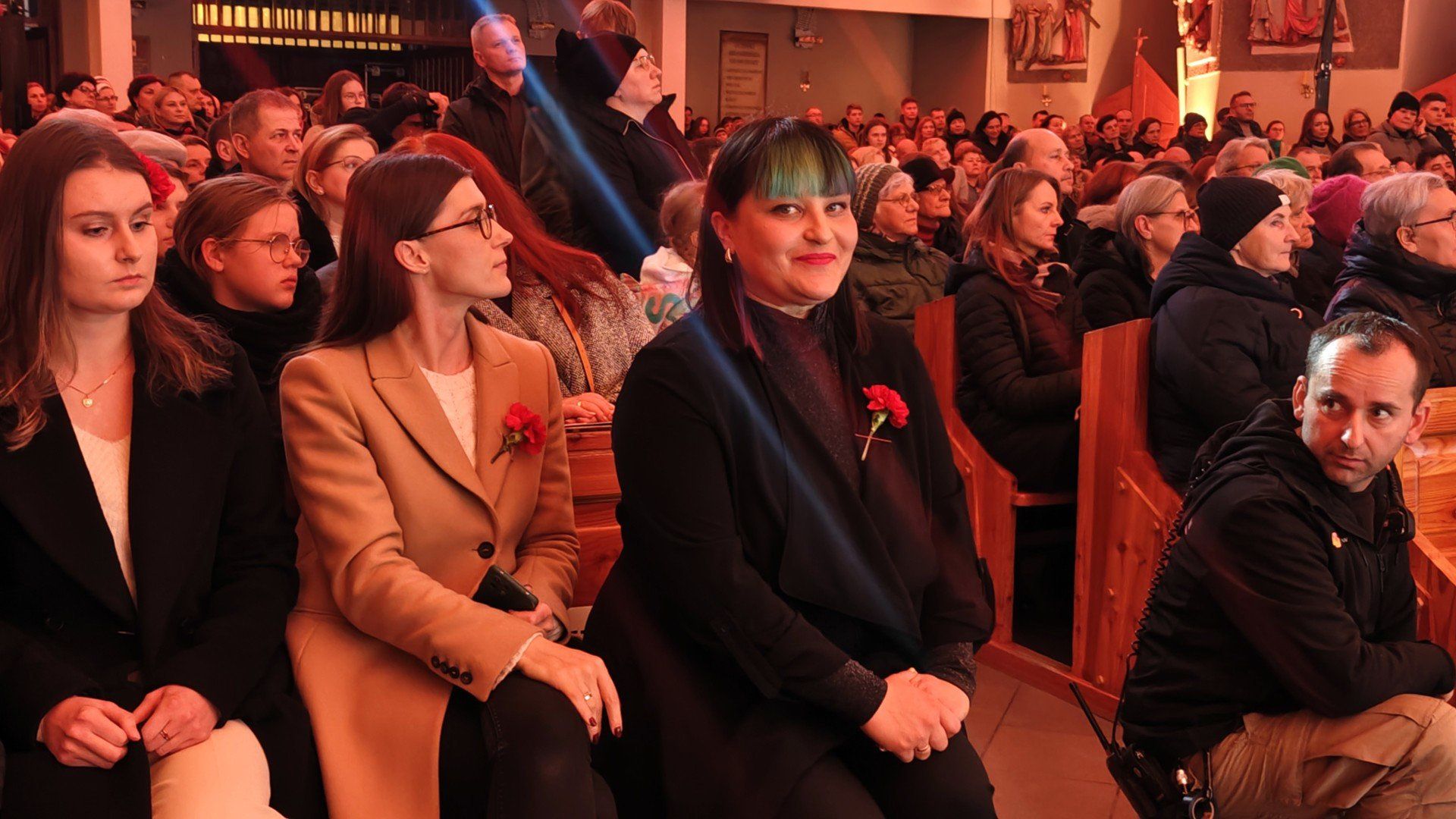 Wieczór Uwielbienia w Tarnobrzegu. Muzyczno - modlitewne wydarzenie cieszyło się ogromnym zainteresowaniem