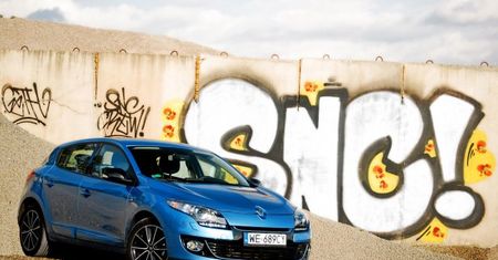 Renault Mégane 5d 1,2 TCe 115 KM BOSE Edition2 - kompaktowy zawrót głowy [test autokult.pl]