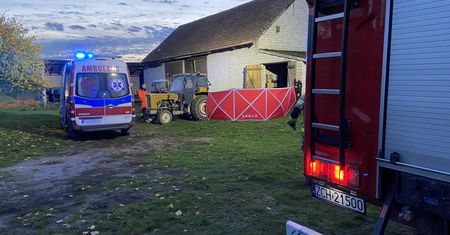 Tragiczny wypadek. Mężczyznę przygniótł ciągnik