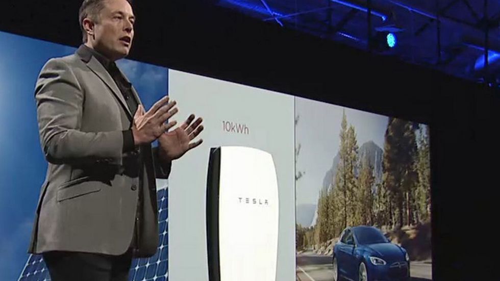 Elon Musk znowu to zrobił! Oto Powerwall: akumulator, który dostarczy energię dla domu! 1
