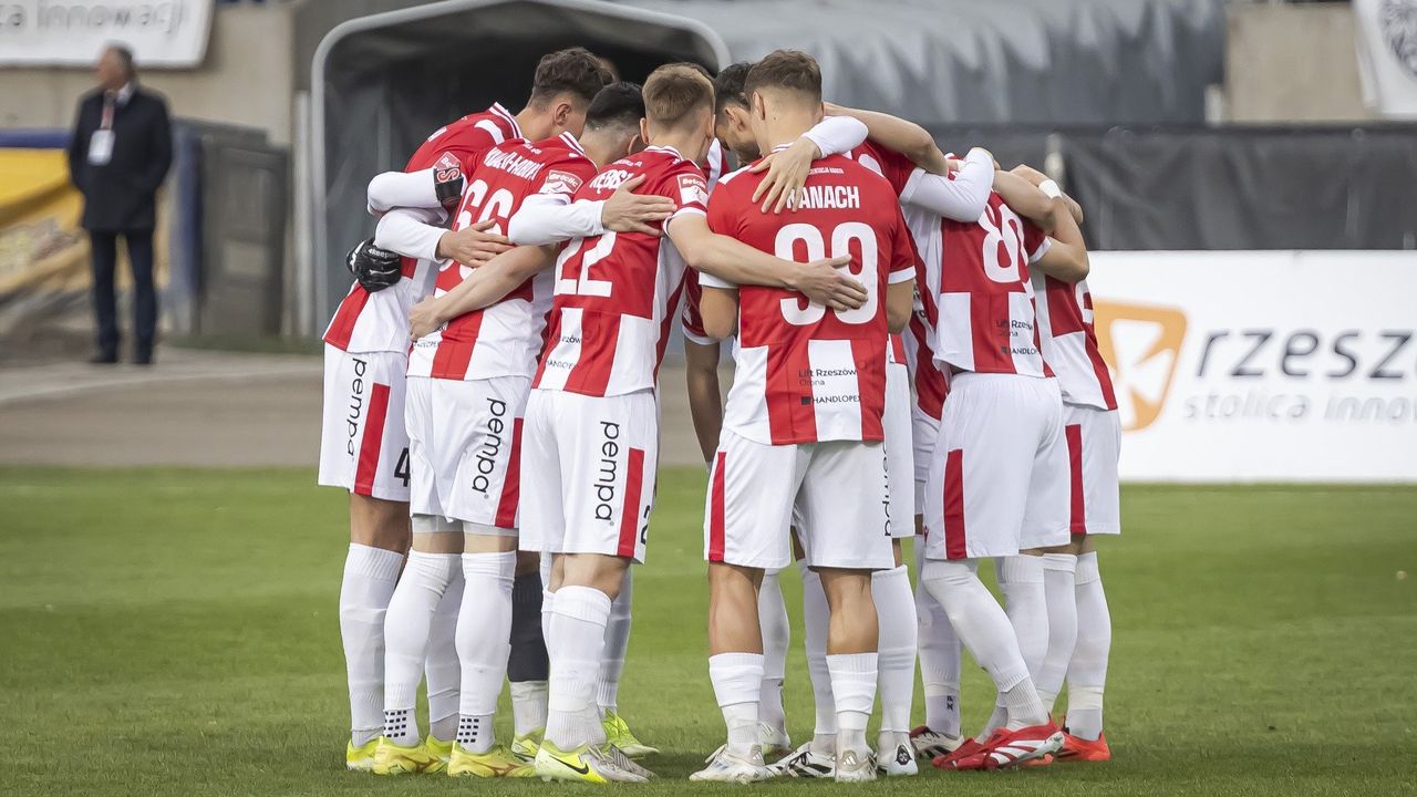 Dawid Pieniążek przedłużył kontrakt z Resovią
