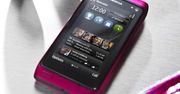 Nokia N8 w różowej obudowie i z Symbianem Anna