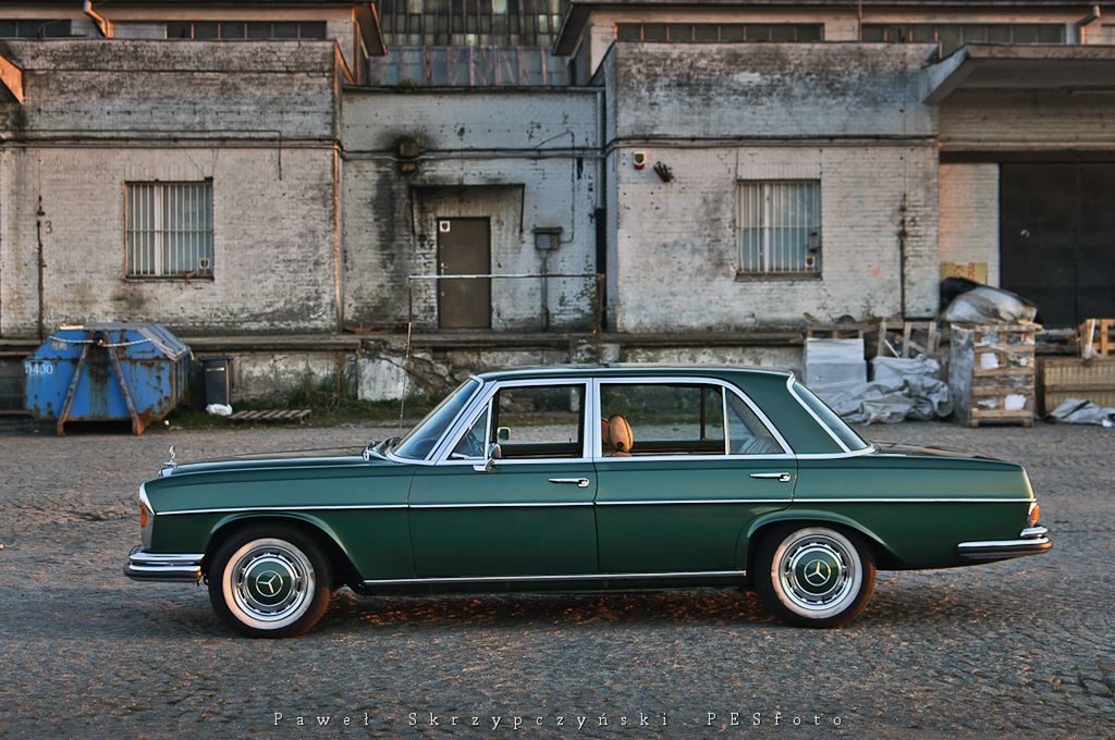 Mercedes-Benz 300 SEL 3.5 (W109) 13