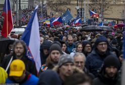 Tysiące Czechów wyszło na ulice. Masowy protest w Pradze