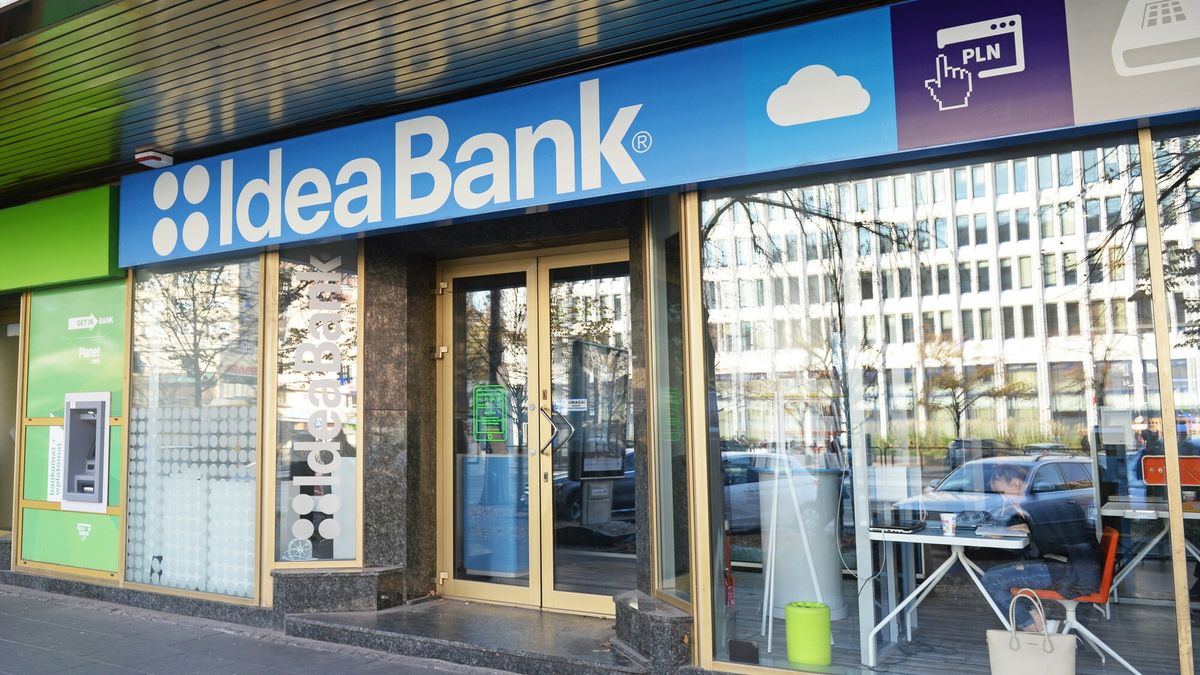 Idea Bank zamieni się w Pekao. I to szybko - placówki zmienia logotyp już 4 stycznia