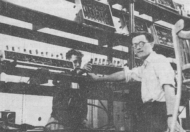 XYZ: Rewolucyjna technika maszyn matematycznych dociera do Polski [Bajty z brodą] 4