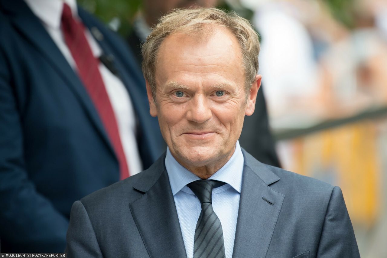 Donald Tusk z prestiżowym odznaczeniem. Otrzymają je nieliczni