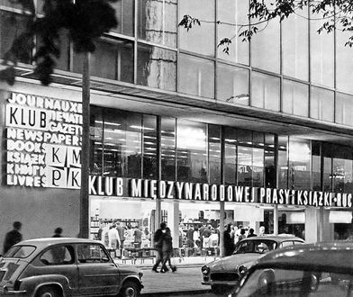 Zmieniała się Polska, zmieniał się Empik. Legendarna sieć sklepów świętuje 75. urodziny