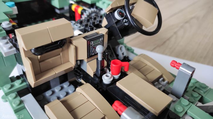 Land Rover Classic Defender 90 Lego Icons - detale