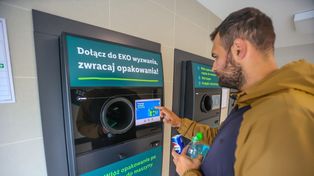 Dziś ruszył system kaucyjny. Byliśmy w sklepach, jak na razie to fikcja. Dlaczego?