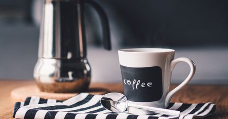 Kawa na pusty żołądek? Eksperci mają ważną radę