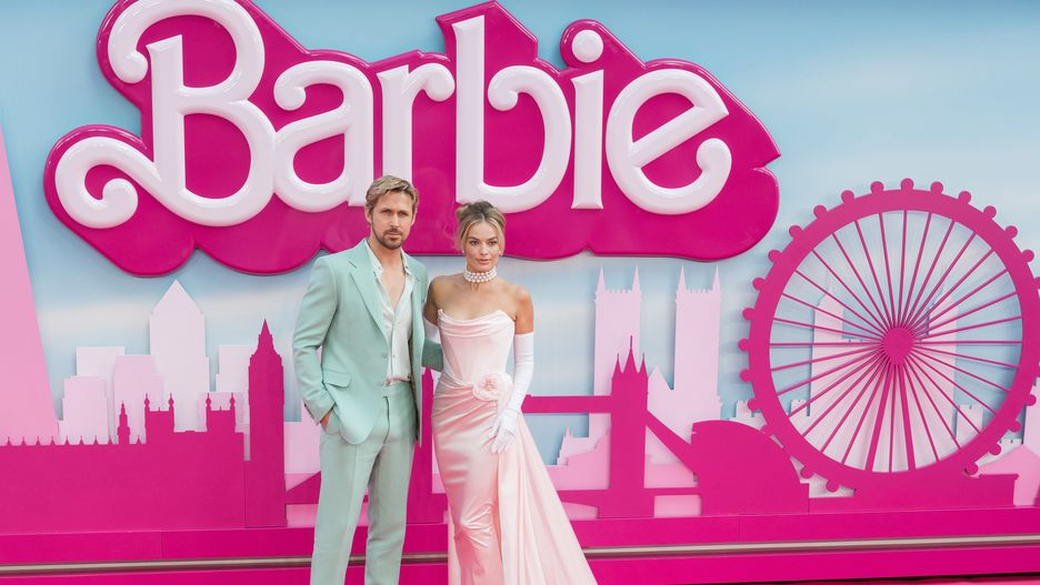 Główne role w firmie "Barbie" zagrali Ryan Gosling i Margot Robbie