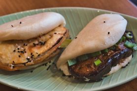 Bułeczki bao: przepis na azjatyckie bułki na parze