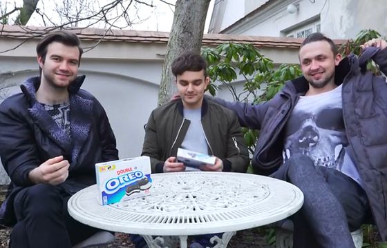 AbstrachujeTV, Szparagi i Blowek w kampanii Oreo Double (wideo)