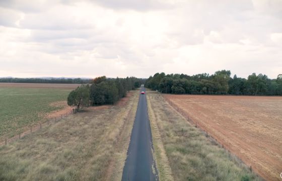 Audi pokazuje australijskie pejzaże w 4-godzinnej reklamie