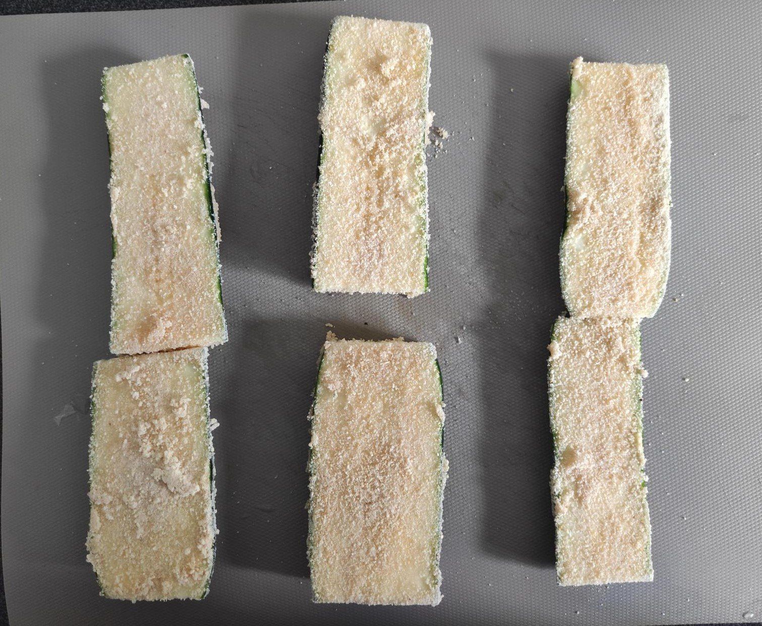 Smażona cukinia w panierce. Krok 3