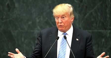 Trump po spotkaniu z prezydentem Meksyku potwierdza plan budowy muru na granicy