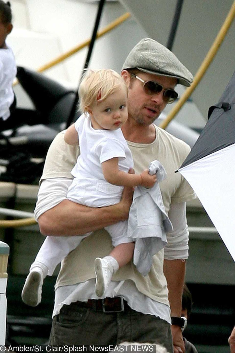 Roczna Shiloh Jolie-Pitt z Bradem Pittem