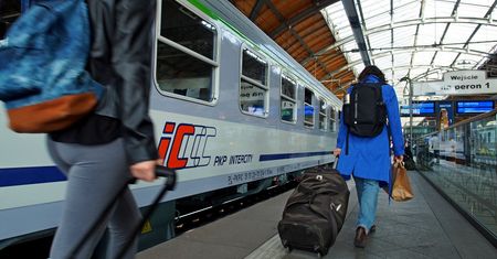Fałszywi studenci naciągają na zniżki. Skala problemu ogromna