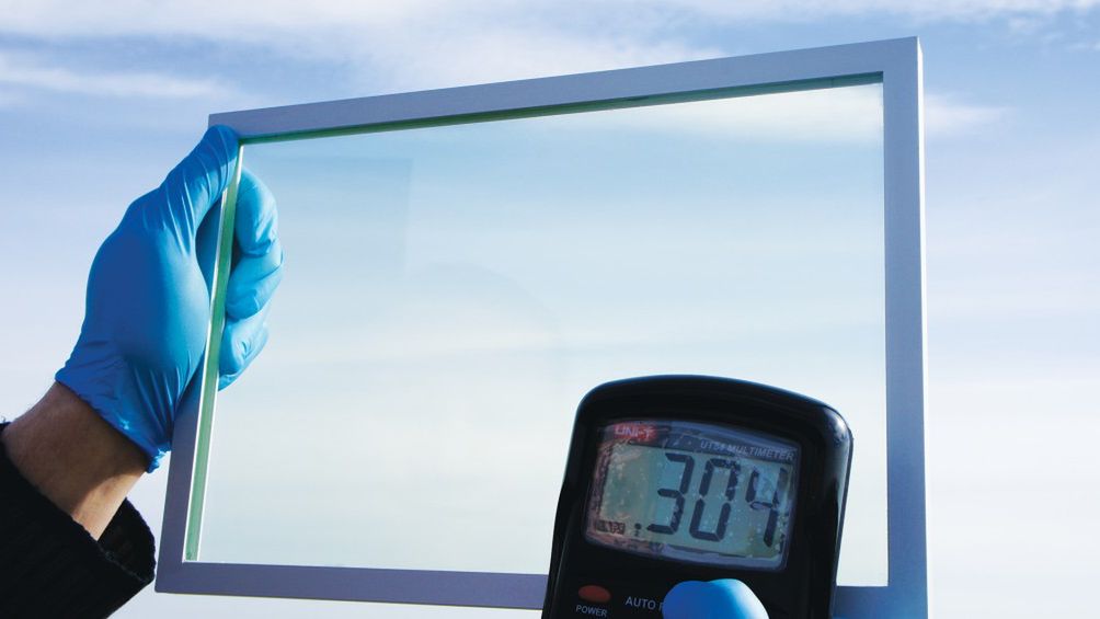 Szyba, która da prąd. Pracują nad nią Polacy. Już zbierają nagrody 1