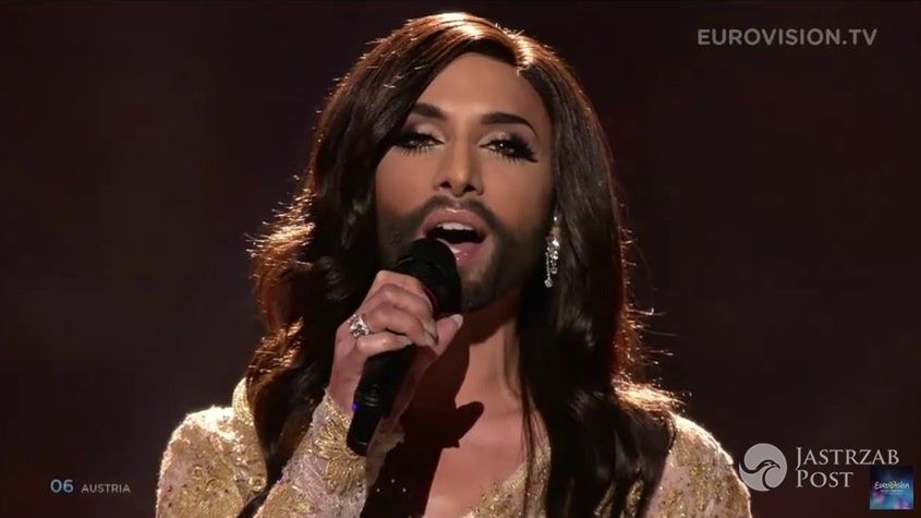 To nie jest Conchita Wurst! Polska gwiazda jako zwyciężczyni Eurowizji. Najlepszy sobowtór drag queen jaki widzieliśmy! [WIDEO]