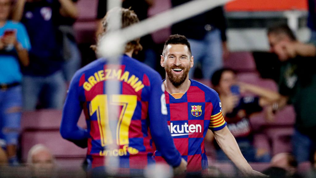 Getty Images / Rico Brouwer/Soccrates / Na zdjęciu: Lionel Messi i Antoine Griezmann