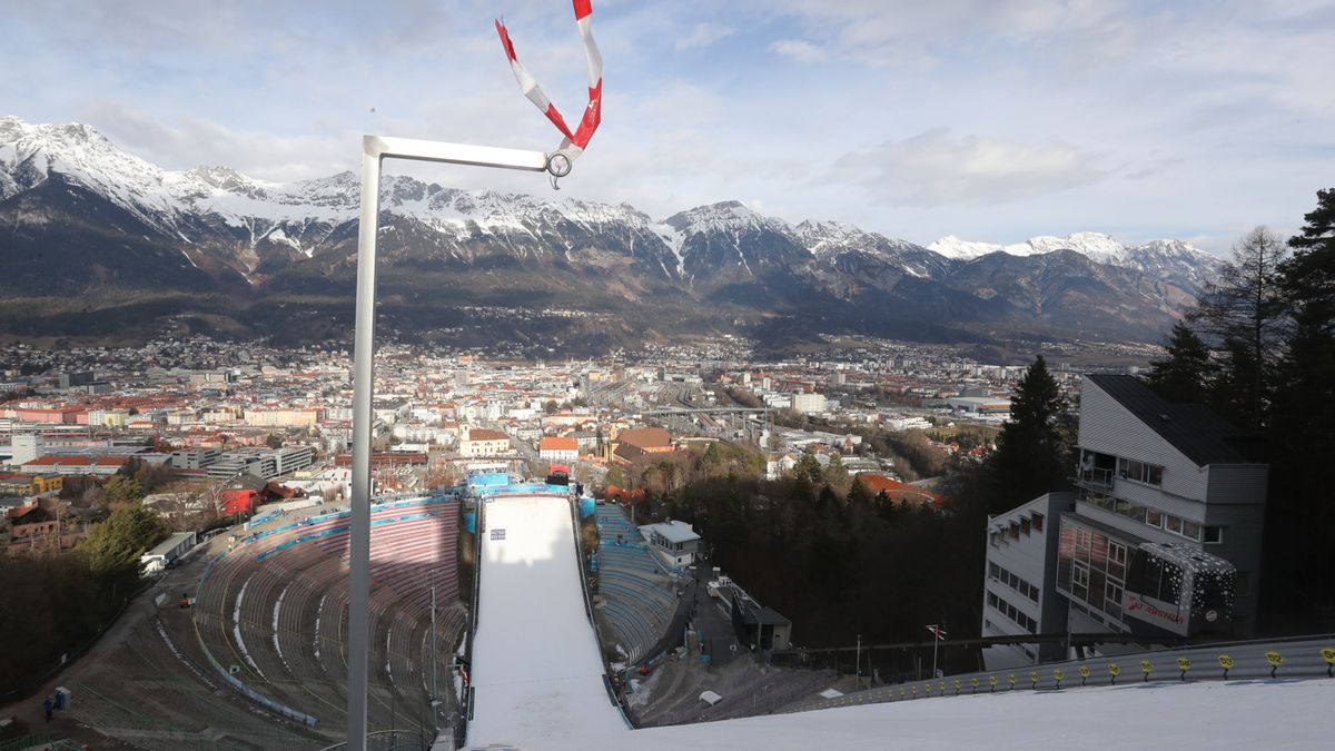 W Innsbrucku wieje porywisty wiatr