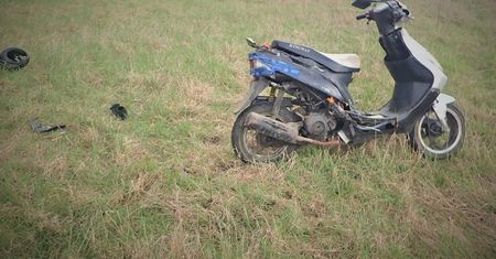 Zauważyli dziwny skuter. Policjanci mieli nosa, że coś jest na rzeczy