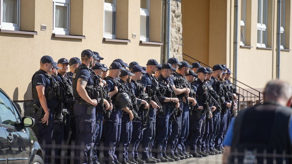 Wedle wszelkich danych Tadeusz Duda wciąż przebywa w okolicy Starej Wsi i tam koncentrują się poszukiwania. Służby apelują do mieszkańców Małopolski o przemyślane zgłoszenia dotyczące sprawy 