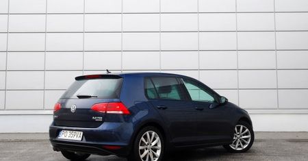 Volkswagen Golf VII 2,0 TDI DSG Highline - nowy? [test autokult.pl]