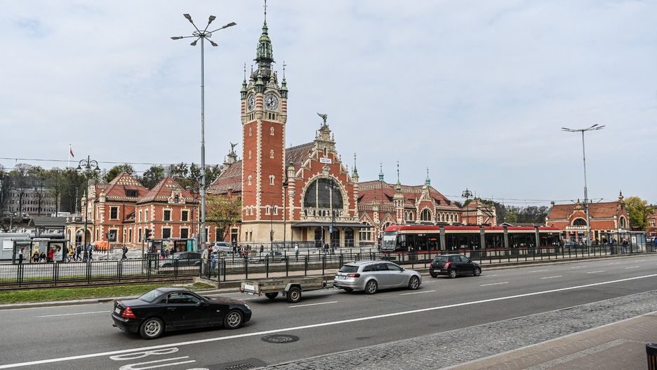 PKP Polskie Linie Kolejowe ogłosiły przetarg na budowę dodatkowego toru między Pszczółkami a Pruszczem Gdańskim