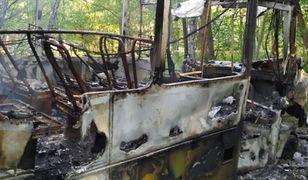 Strażacy odnaleźli ciało w spalonym samochodzie. Pojazd został skradziony