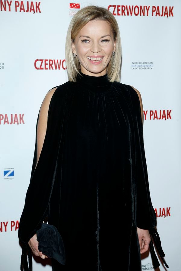 Małgorzata Foremniak zadała szyku podczas premiery filmu "Czerwony pająk"