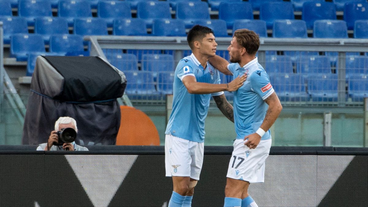 PAP/EPA / MAURIZIO BRAMBATTI  / Na zdjęciu: Joaquin Correa i Ciro Immobile 