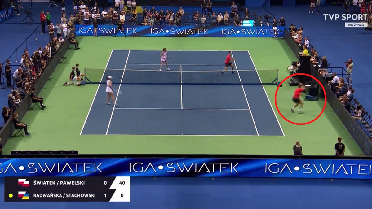 Twitter / TVP Sport / Piękna wymiana zwieńczona triumfem Martyna Pawelskiego