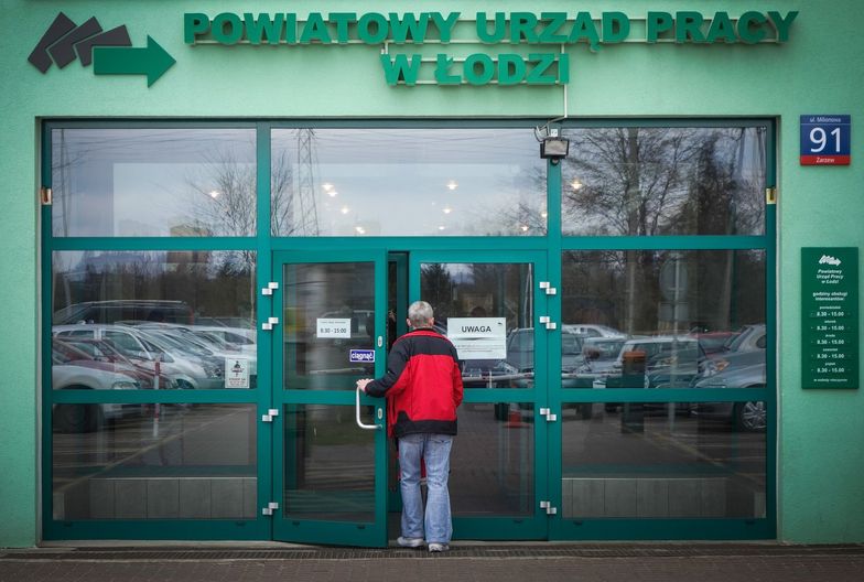 Sytuacja na rynku pracy w Polsce jest coraz lepsza.