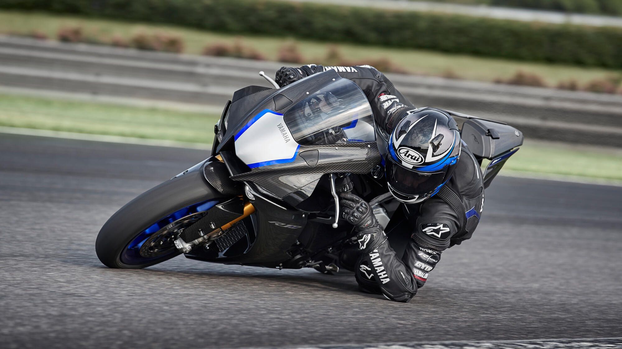 Yamaha R1M