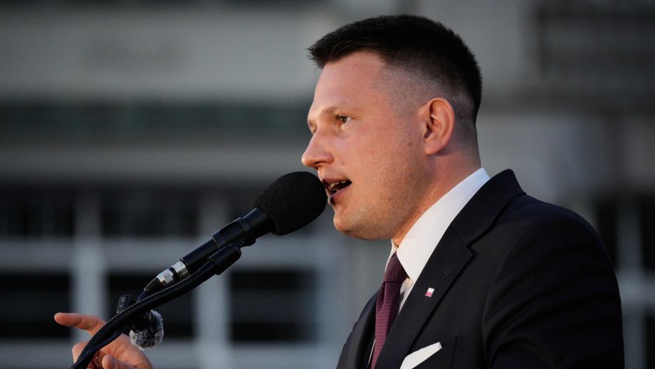 Far-right presidential candidate Slawomir Mentzen campaigns in Poznan, Poland on 02 April, 2025. Mentzen's ratings in the polls dropped after remarks on abortion rights however following a dispute with the Poznan mayor about the location of the rally a larger than usual number of people attended. (Photo by Jaap Arriens/NurPhoto via Getty Images)