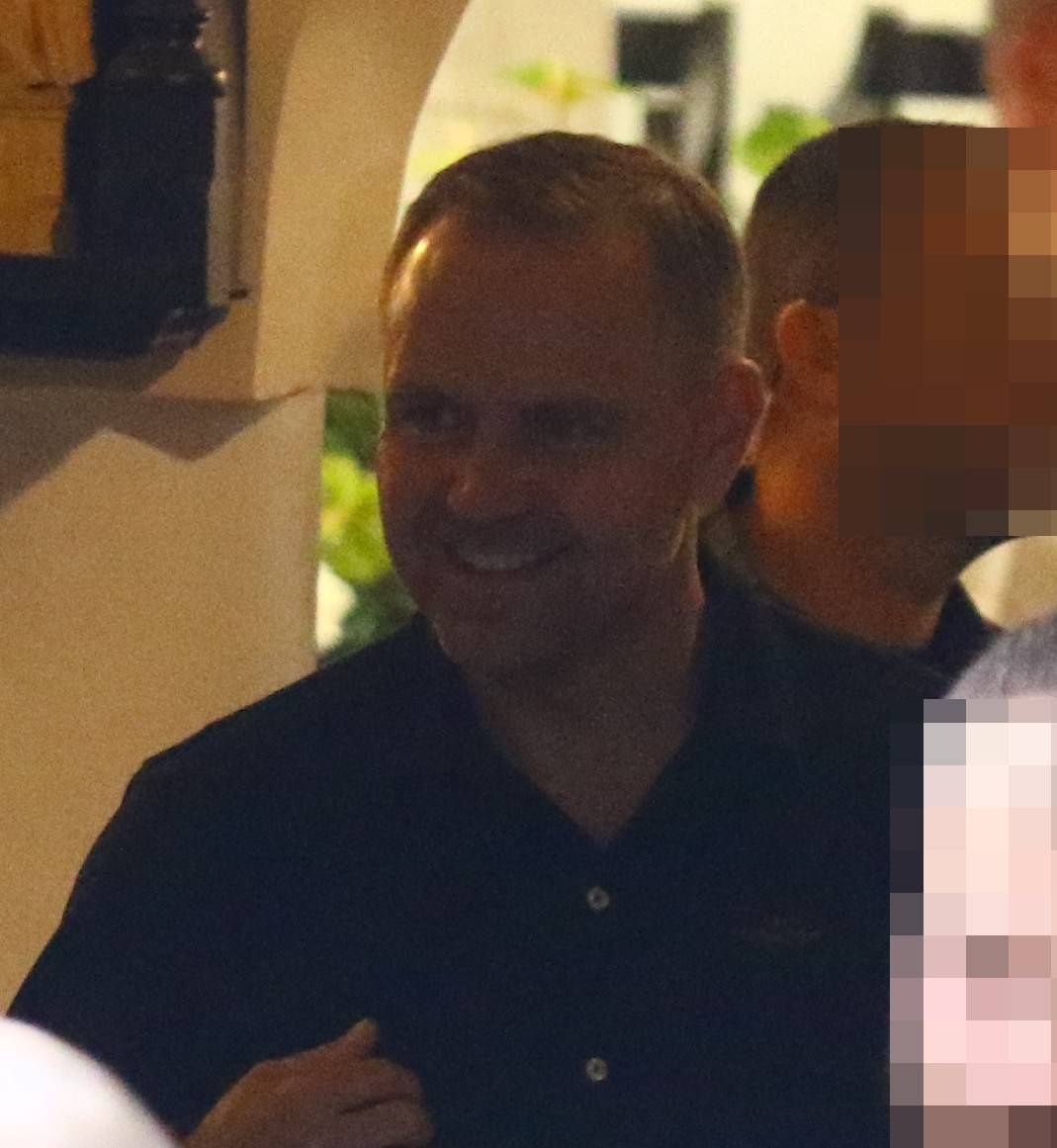 Karol Nawrocki wybrał się z żoną i córką do kościoła w Juracie