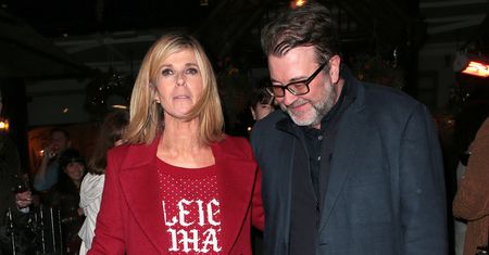 Mąż Kate Garraway ma poważne powikłania po koronawirusie. Od roku leży w szpitalu