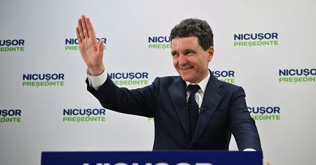 Wybory w Rumunii. Podliczono 99,9 proc. - jedno zaskoczenie